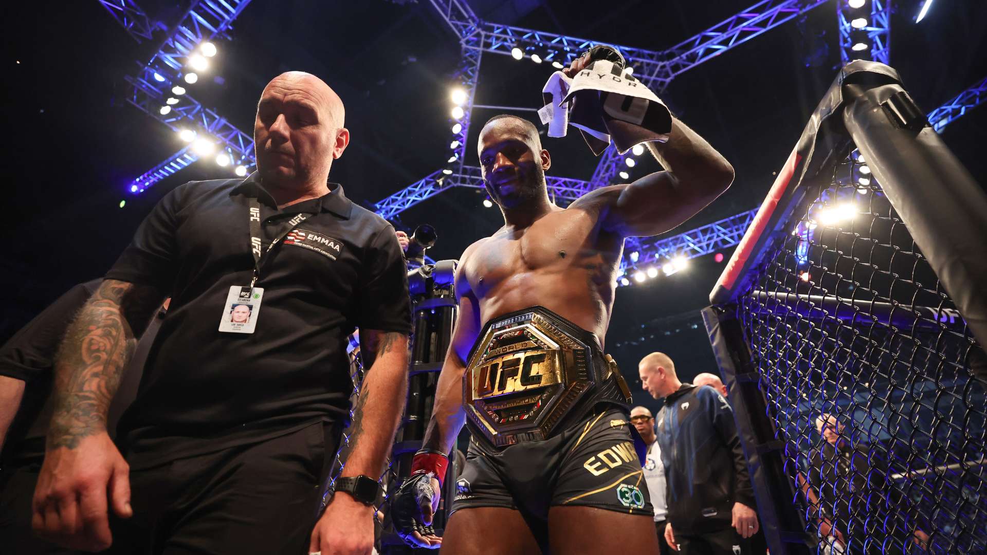 看到更多来 看到更多来