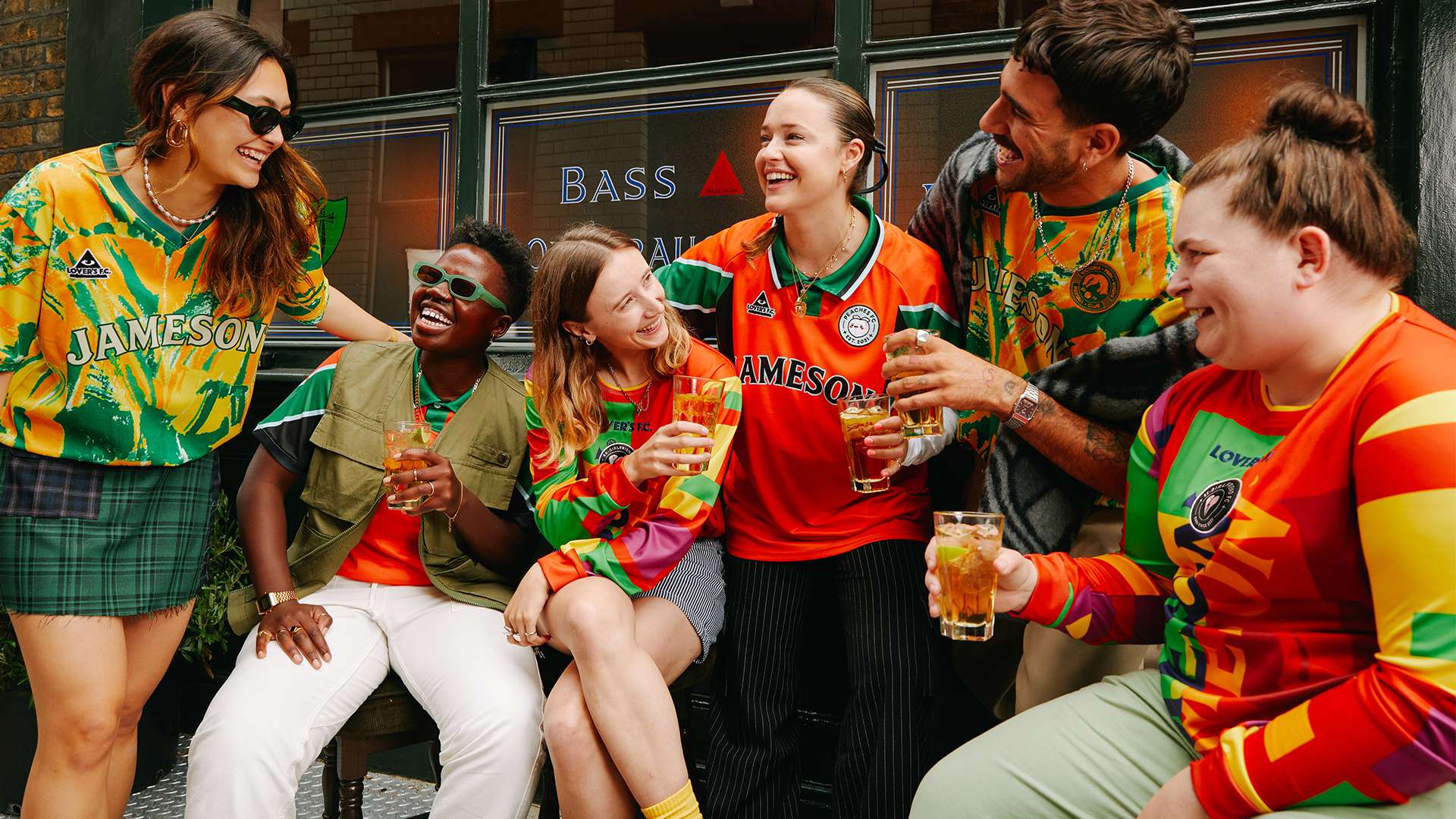 出的防守与 出的防守与